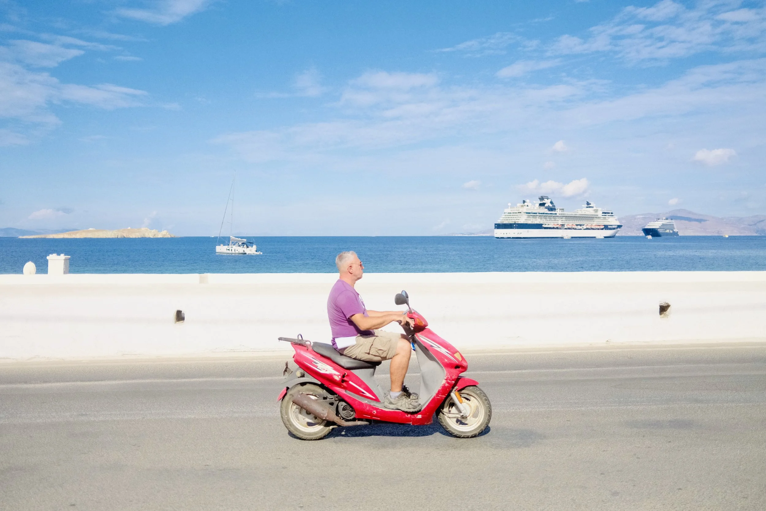 Eurotrip 2024: Athens &amp; Mykonos – Greek Delights, Dance Moves, and a Dose of Ouzo